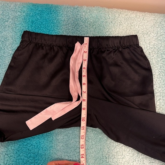 🔥Victoria’s Secret Black Pajama Set with Pink Accents🔥 - Picture 6 of 11